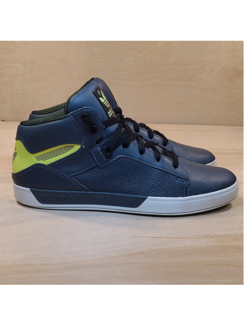Adidas Mens Grey/Yellow High Top Sneakers Size 7 Men's
